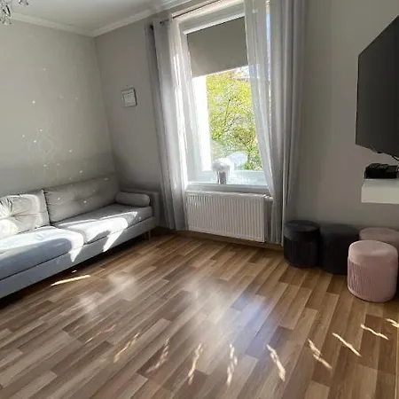 Glamour Przy Plazy, Z Parkingiem Prywatnym * Sopot